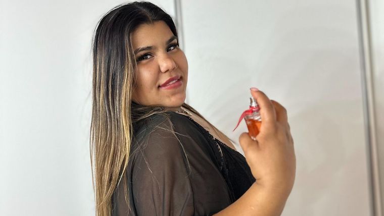 Camilota decidió vender contenido para adultos.
