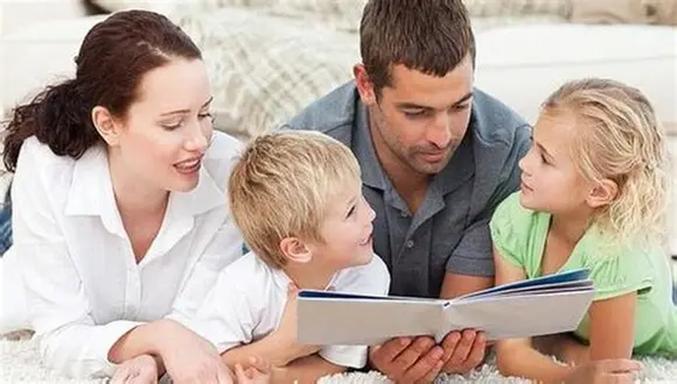 Cambiar la forma en la que nos comunicamos no requiere grandes teorías, sino pequeñas decisiones sostenidas. Cambiar la forma en la que nos comunicamos no requiere grandes teorías, sino pequeñas decisiones sostenidas.