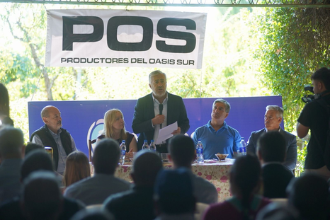 El Gobernador llegó al Sur de Mendoza y se reunió con casi un centenar de productores agropecuarios de la provincia. Foto: Prensa Gobierno de Mendoza