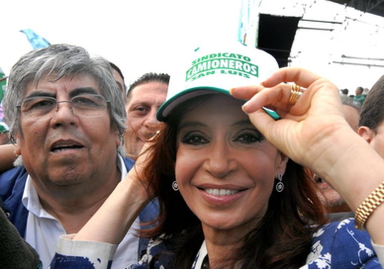 Hugo Moyano junto a Cristina Fernández de Kirchner. Foto: NA