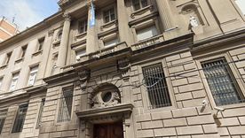 El incidente comenzó el pasado domingo, cuando un adolescente de 13 años compartió una imagen en su estado de WhatsApp en la que se veía un arma de fuego acompañada por la frase: “Voy a hacer un tiroteo”.