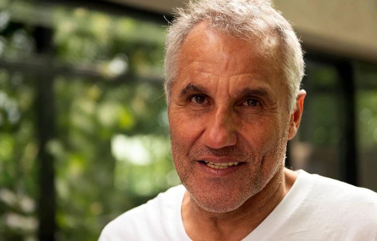 Dicho por él mismo: el Beto Márcico quiere a Borja en Boca tras su salida de River. Dicho por él mismo: el Beto Márcico quiere a Borja en Boca tras su salida de River.