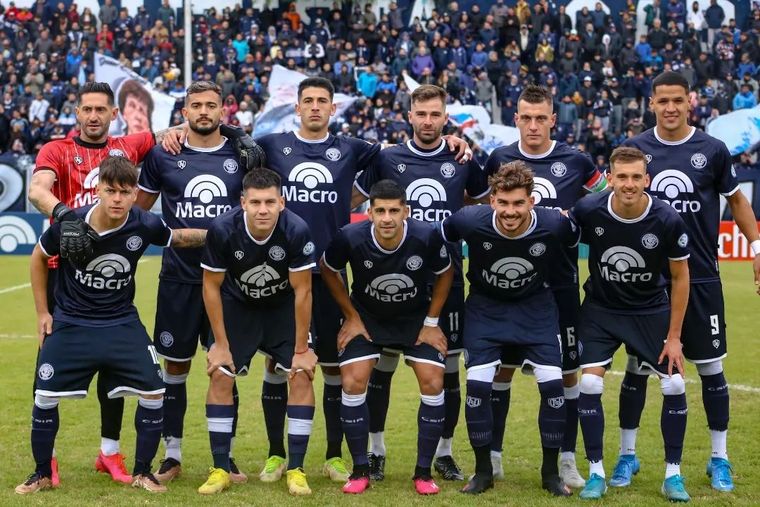 Independiente Rivadavia abre el semestre.