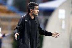 Como DT de Belgrano, Erviti sufrió dos goleadas ante Racing (4-0) e Independiente Rivadavia (3-0) y cosechó dos empates frente a Huracán y Banfield. Foto: Archivo Como DT de Belgrano, Erviti sufrió dos goleadas ante Racing (4-0) e Independiente Rivadavia (3-0) y cosechó dos empates frente a Huracán y Banfield. Foto: Archivo