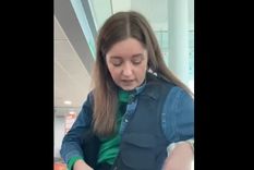 Chelsea Dickenson comparte sus trucos de viaje con sus seguidores Foto: captura de video @cheapholidayexpert