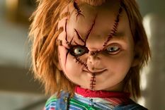 a los 63 anos, se suicido el director y guionista de chucky