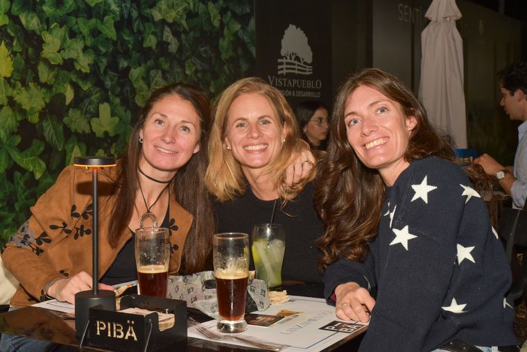 Ivana Beltrame, Verónica Colombo, Dana Beltrame. Ivana Beltrame, Verónica Colombo, Dana Beltrame.