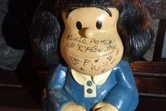 Así quedó la estatua de Mafalda tras el estúpido ataque