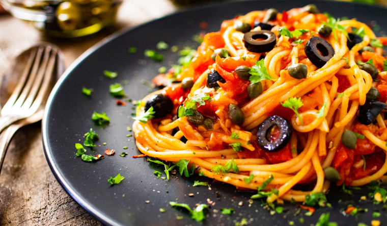 El secreto de una pasta puttanesca irresistible: tips y trucos Foto: Shutterstock
