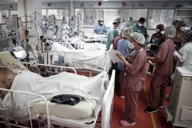 MDZol | Mientras tanto la crisis no solamente continúa sino que va creciendo, afectando cada vez a más personas, y cobrándose cada vez más vidas. Foto: MDZ