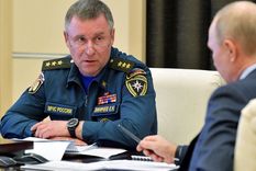 Yevgueni Zínichev, aquí, con Vladimir Putin, presidente de Rusia. Foto: Efe.