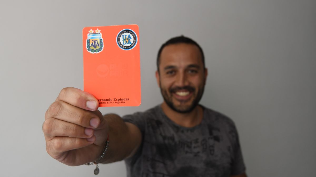 Quedó envuelto en una causa por partidos arreglados y quiere desembarcar en un histórico club mendocino