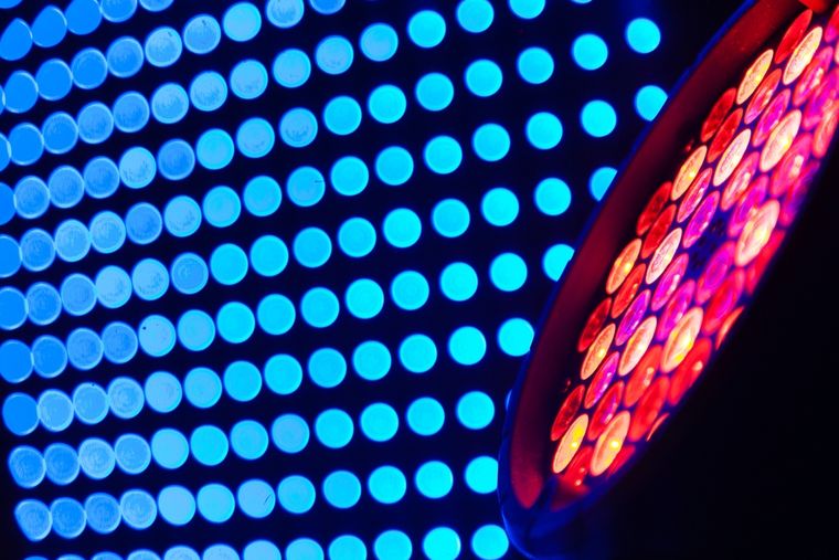 Las luces LED marcaron una era en la iluminación eficiente. Foto: Shutterstock