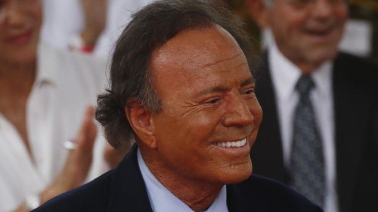 Julio Iglesias es uno de los cantantes más representativos de la música latina