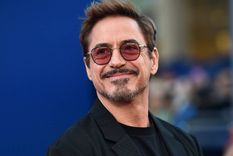 a que famoso actor robert downey jr. lo ayudo a salir de sus adicciones