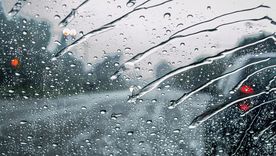 El pronóstico del SMN mantiene alertas en Argentina por tormentas, lluvias intensas y vientos fuertes este domingo.