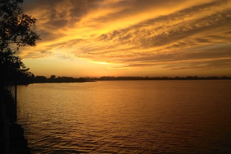 Cinco lagos de la provincia de Buenos Aires para disfrutar cuando sube la temperatura