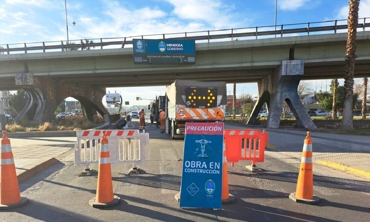 Las obras en el nudo vial pueden generar algunas demoras en el tránsito. Foto: Mendoza Gobierno