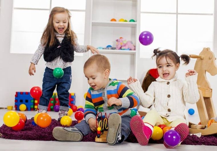 La educación inicial no es únicamente un beneficio individual, sino un bien social. La educación inicial no es únicamente un beneficio individual, sino un bien social.