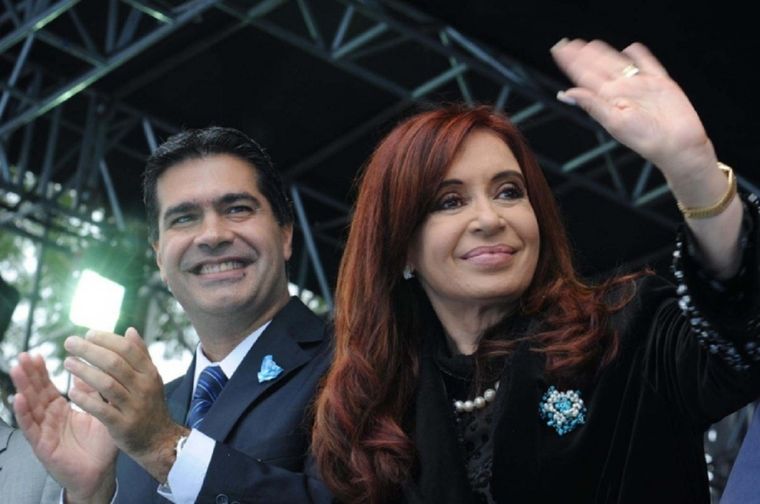 Jorge Capitanich junto a Cristina Fernández de Kirchner. Foto: Télam