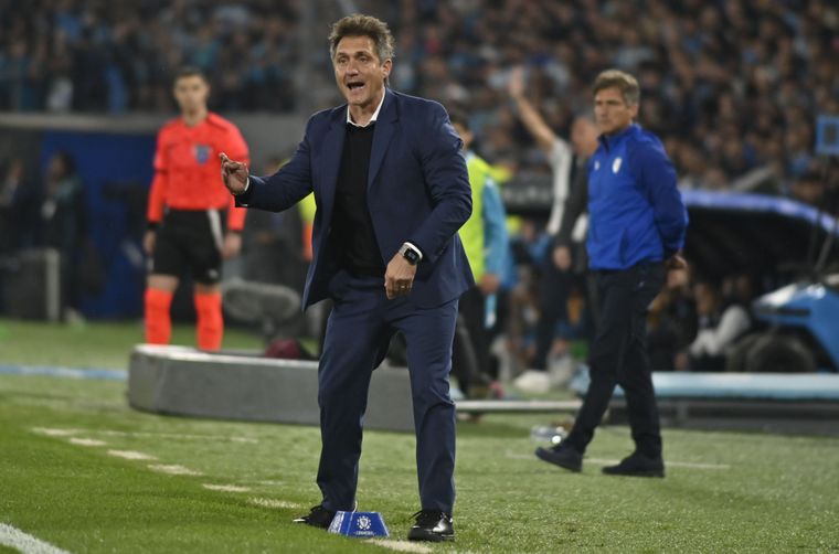 La picante ironía de Guillermo Barros Schelotto tras la eliminación de Vélez en la Copa Libertadores.