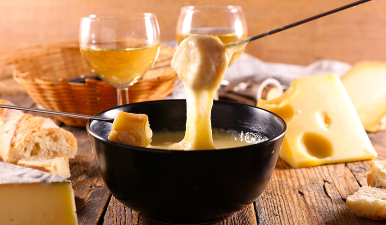 Fondue de queso con vino y Kirsch: una combinación irresistible Foto: Shutterstock