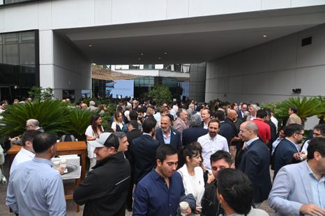 La Coviar como escenario de rosca política rumbo al 2027. La Coviar como escenario de rosca política rumbo al 2027.