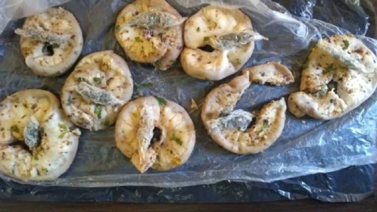 Sorpresa Al revisar la comida, personal penitenciario descubrió que ese relleno no estaba permitido.