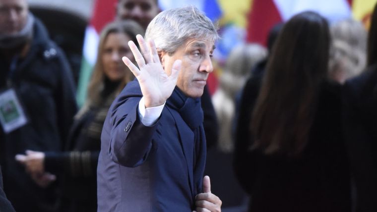 Luis Caputo no solo cruzó a la casta política, sino también al periodismo tradicional.