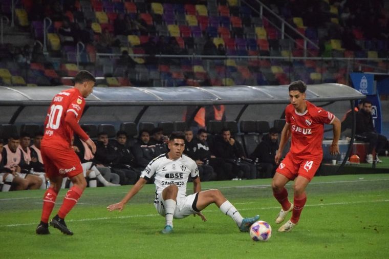 El equipo de Zielinski sumó tres puntos vitales. Foto: @Independiente