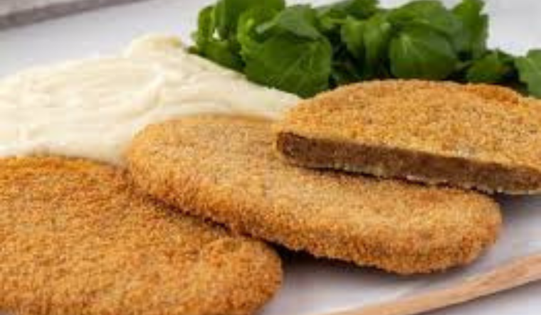 La receta de milanesas de soja es una alternativa vegetariana que mantiene la textura de la milanesa clásica. La receta de milanesas de soja es una alternativa vegetariana que mantiene la textura de la milanesa clásica.
