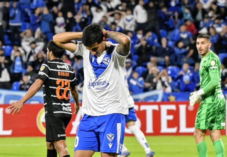 Olimpia y Vélez se repartieron puntos en Liniers. Foto: Fotobaires