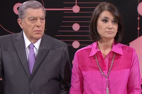 Una dupla inolvidable: Santo Biasatti y María Laura Santillán marcaron una era en los noticieros de la televisión argentina. Una dupla inolvidable: Santo Biasatti y María Laura Santillán marcaron una era en los noticieros de la televisión argentina.