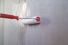 Antes de que la pintura sobrante se eche a perder o se seque por su falta de uso hay acciones que se pueden realizar con ese material para mejorar el hogar. Foto: murprotec