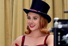 Elizabeth Olsen es la hermana menor de Mary-Kate y Ashley Olsen. Foto: Wanda Vision - Marvel Studios Elizabeth Olsen es la hermana menor de Mary-Kate y Ashley Olsen. Foto: Wanda Vision - Marvel Studios