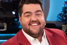 Darío Barassi vuelve al prime time con nuevo look y mucho humor.