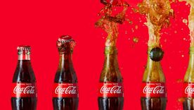 Coca Cola se unió con la marca de calzados Crocs Foto: Barron´s