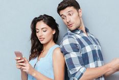 whatsapp: asi puedes saber si alguien espia tus conversaciones whatsapp: asi puedes saber si alguien espia tus conversaciones