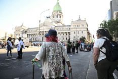 otro miercoles de marcha: los jubilados se movilizan frente al congreso