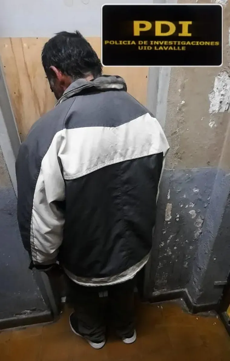 Paredes Vera tras ser detenido en Lavalle. Paredes Vera tras ser detenido en Lavalle.