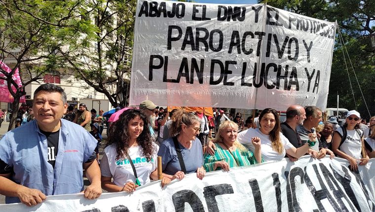 La CGT confirmó paro general para el 24 de enero. Foto: @ManuelaC22