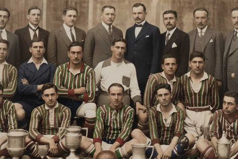 Desde antes de 1913, año de su fundación, el Club Sportivo Independiente Rivadavia ha sido protagonista del fútbol de Mendoza. No siempre tan buenas como las de este debut en la Libertadores. Desde antes de 1913, año de su fundación, el Club Sportivo Independiente Rivadavia ha sido protagonista del fútbol de Mendoza. No siempre tan buenas como las de este debut en la Libertadores.