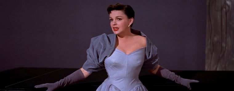 Judy Garland es una reconocida actriz de Hollywood, que triunfó en las décadas de 1930, 1940 y 1950. Judy Garland es una reconocida actriz de Hollywood, que triunfó en las décadas de 1930, 1940 y 1950.