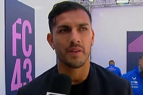 Leandro Paredes le dejó unas sentidad palabras a Franco Colapinto en su Road Show Leandro Paredes le dejó unas sentidad palabras a Franco Colapinto en su Road Show