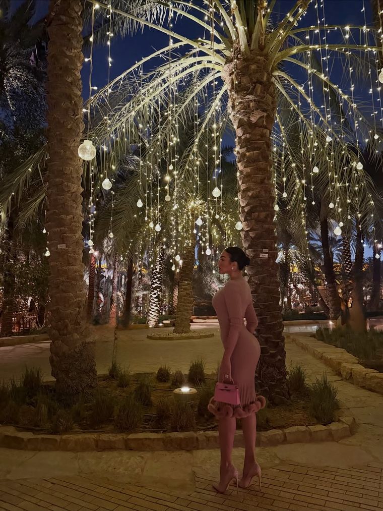 El estilismo rosa de Georgina Rodríguez. El estilismo rosa de Georgina Rodríguez.