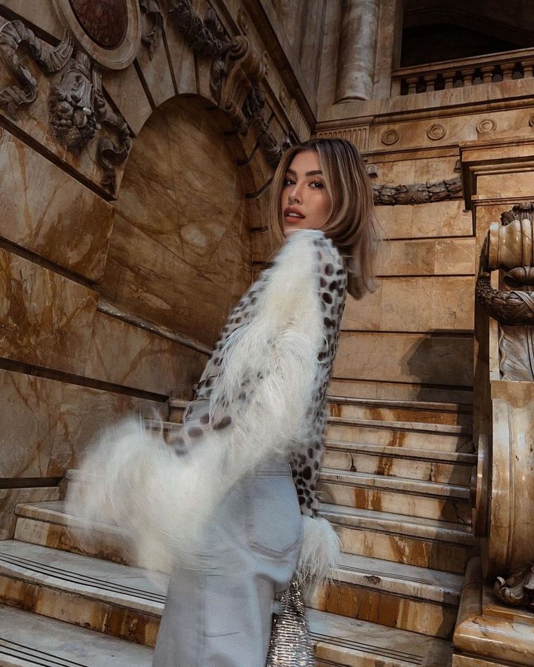 Michelle Salas tiene los jeans que necesitamos esta temporada Foto: Instagram