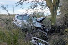 Así quedó el vehículo en el que viajaba el mendocino. Foto: Policía de San Luis Así quedó el vehículo en el que viajaba el mendocino. Foto: Policía de San Luis