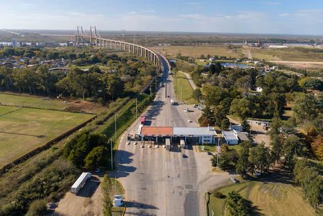 Vialidad Nacional multó a la concesionaria Rutas Sur Atlántico por cobrar de más en la autopista Riccheri. Vialidad Nacional multó a la concesionaria Rutas Sur Atlántico por cobrar de más en la autopista Riccheri.