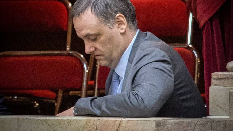 Manuel Adorni deja el Gobierno