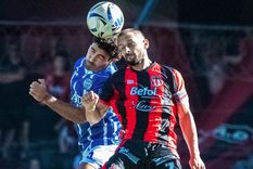 Vicente Poggi, mediocampista de Godoy Cruz, será titular esta noche frente a Deportivo Morón en el estadio José Dellagiovanna de Tigre. Vicente Poggi, mediocampista de Godoy Cruz, será titular esta noche frente a Deportivo Morón en el estadio José Dellagiovanna de Tigre.